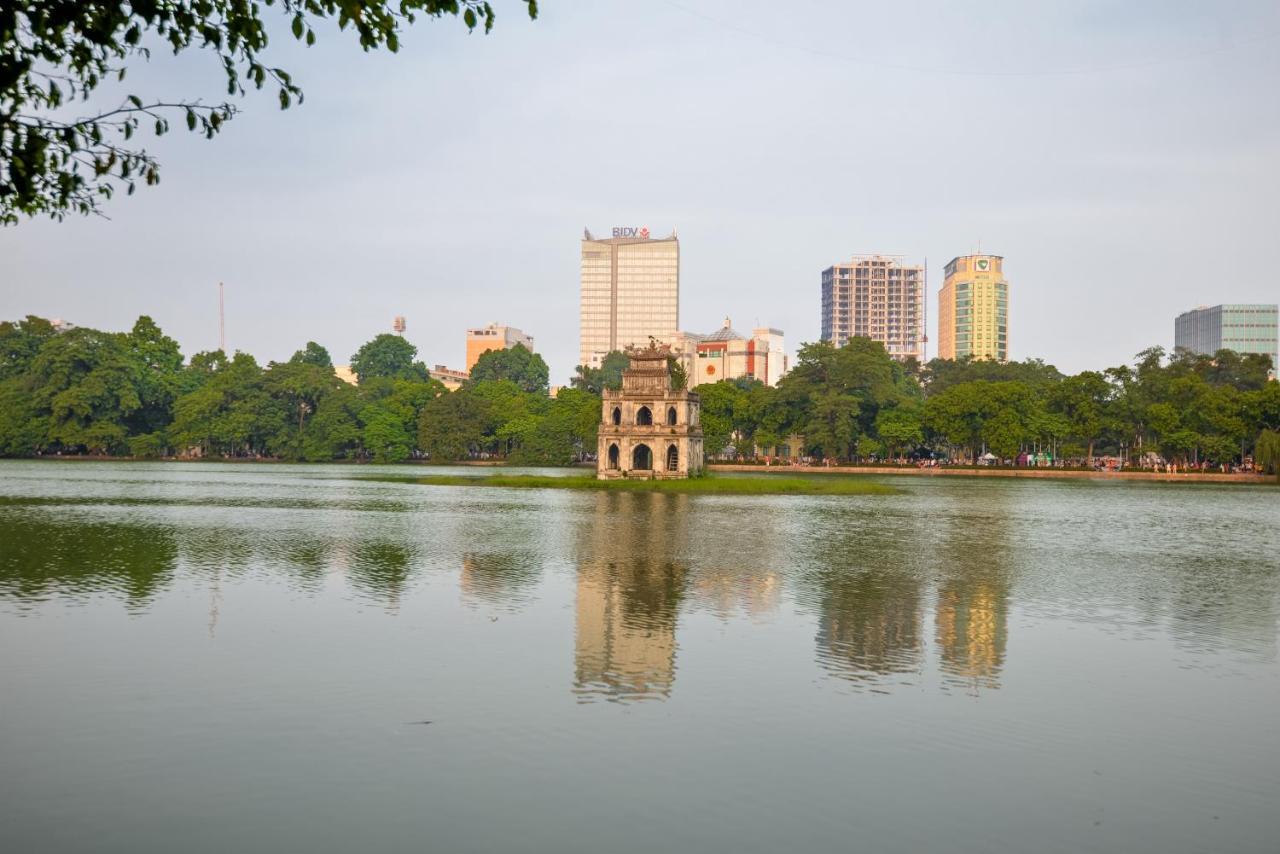 22Housing Hotel & Apartment 81 Linh Lang Hanoi Exterior foto